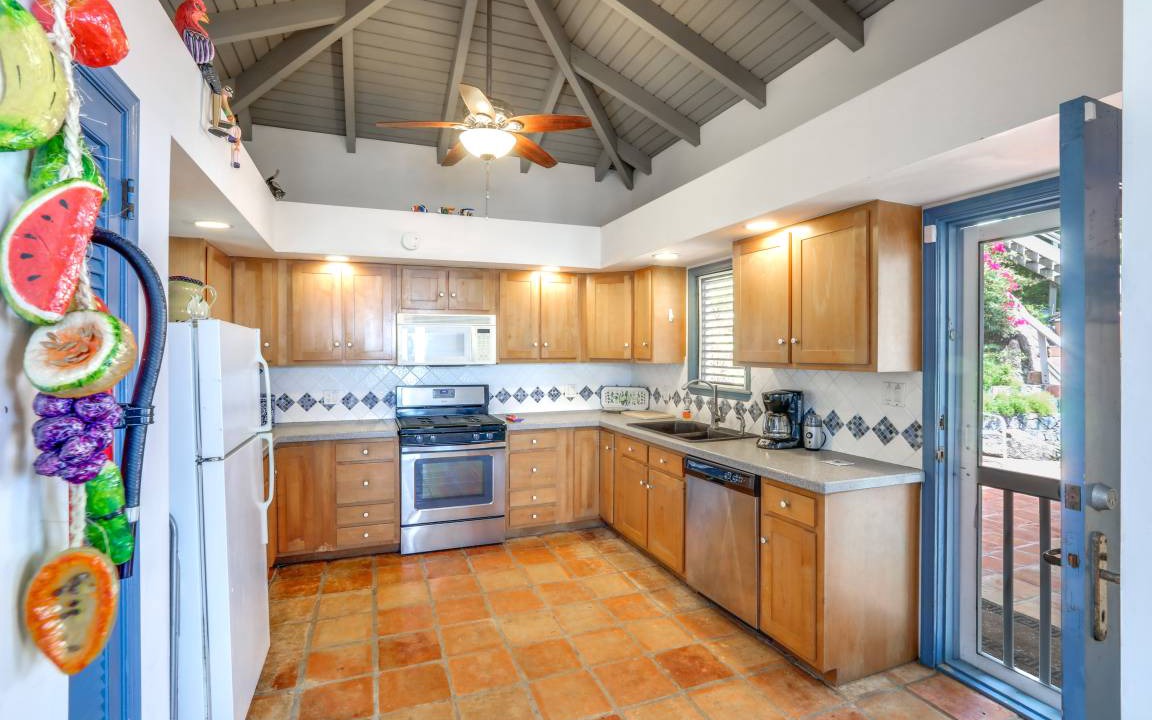 Photo of Kitchen in Magens Bay