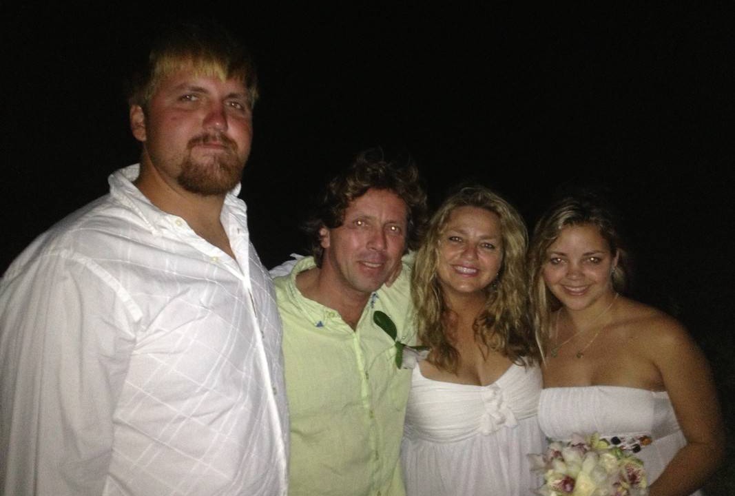Photo of Others in Estate Western Water Island