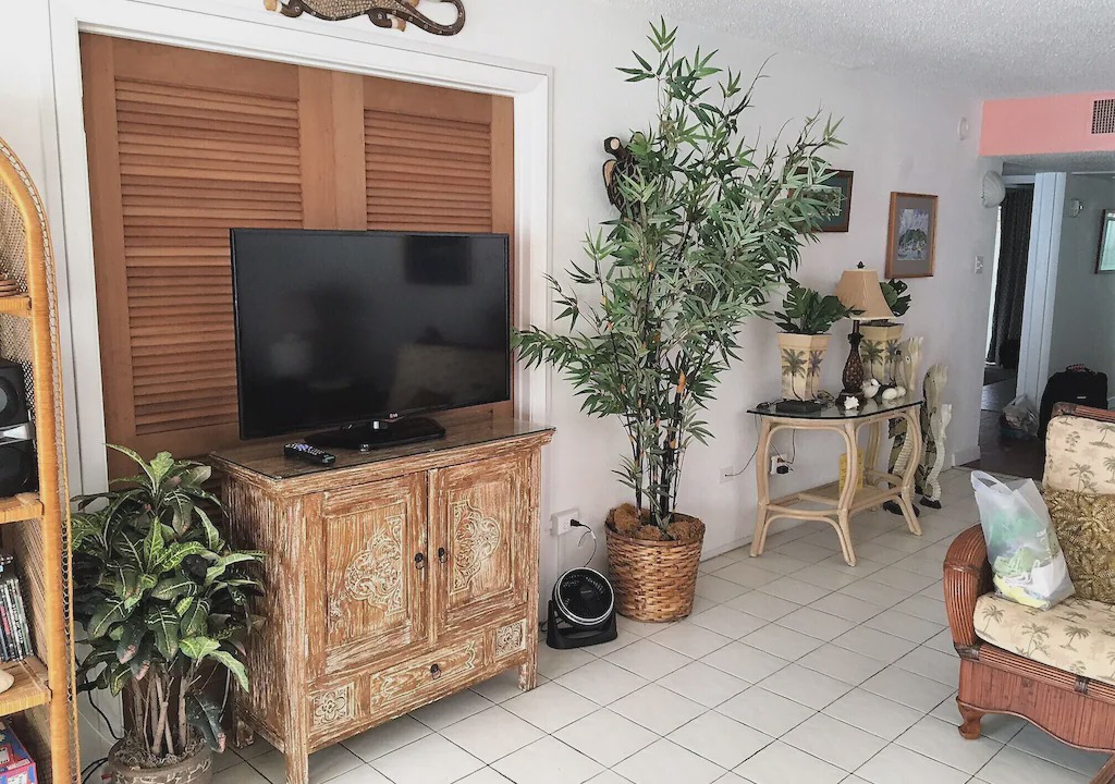 Photo of Livingroom in Estate Golden Rock