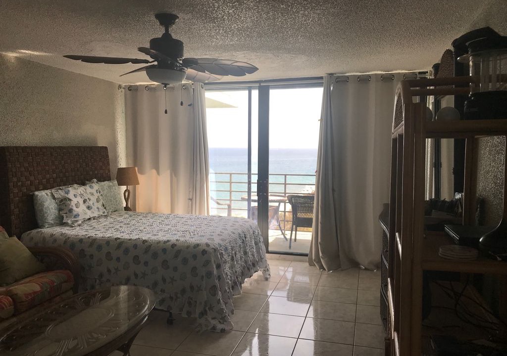Photo of Livingroom in Bolongo Bay