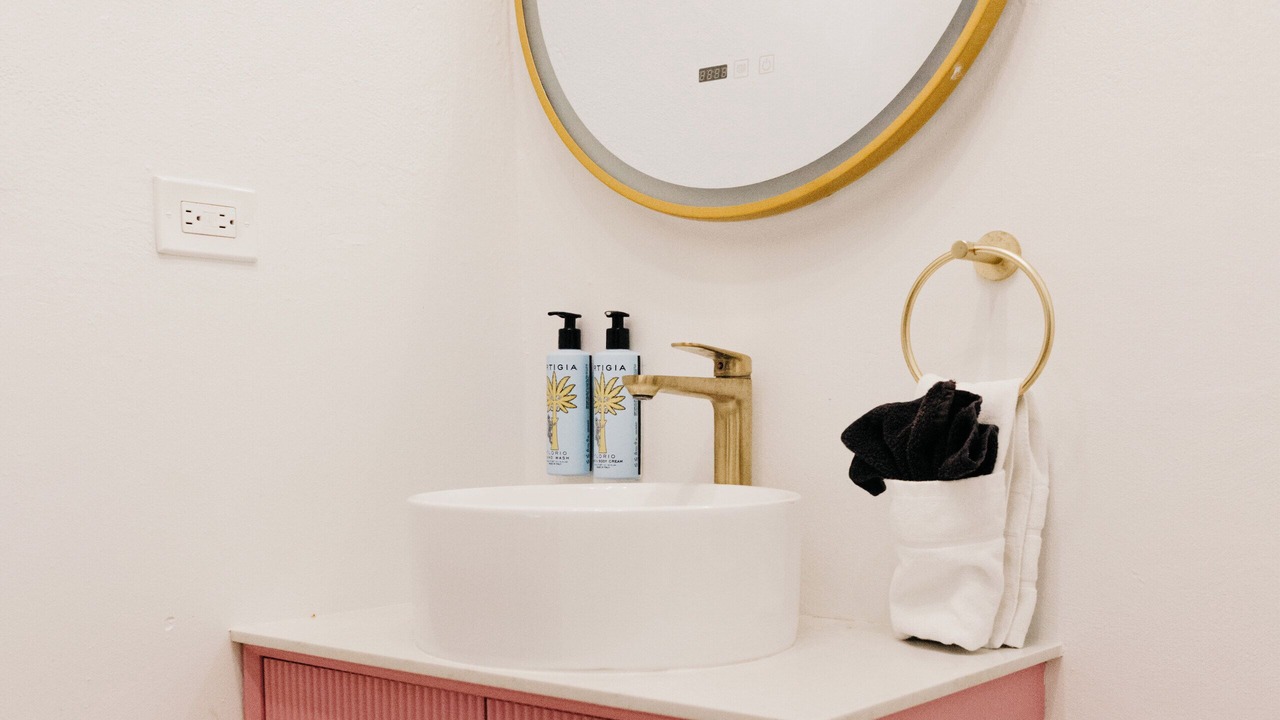 Photo of Bathroom in Estate Queens Quarter