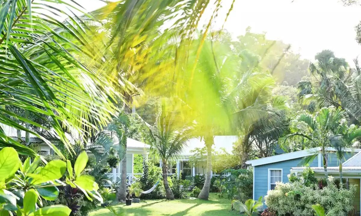 Photo of Outdoor in Estate Hull
