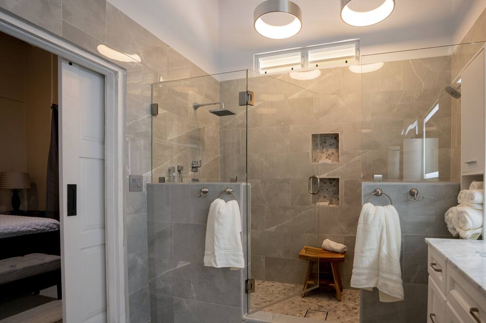 Photo of Bathroom in Frederiksted Southeast
