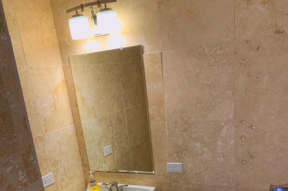 Photo of Bathroom in Estate Concordia East