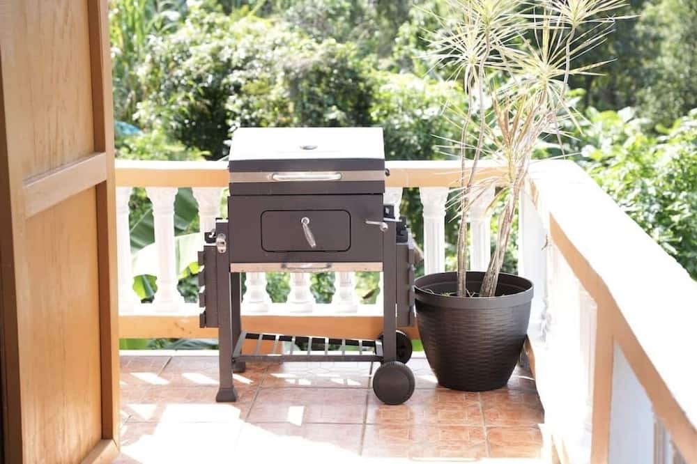 Photo of Patio Balcony in Estate Bordeaux