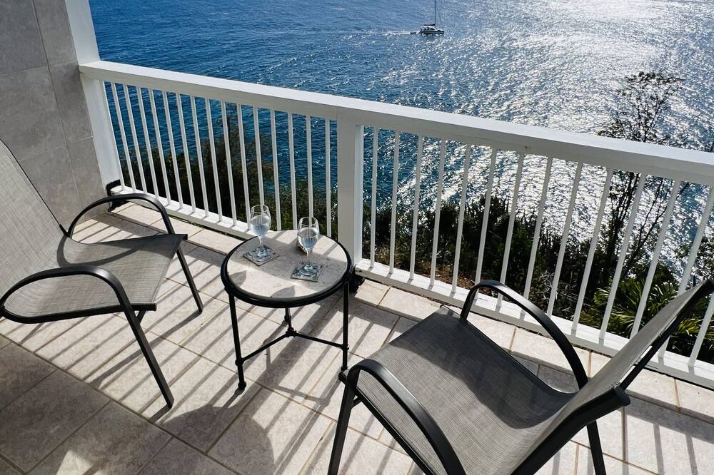 Photo of Outdoor in Great Cruz Bay