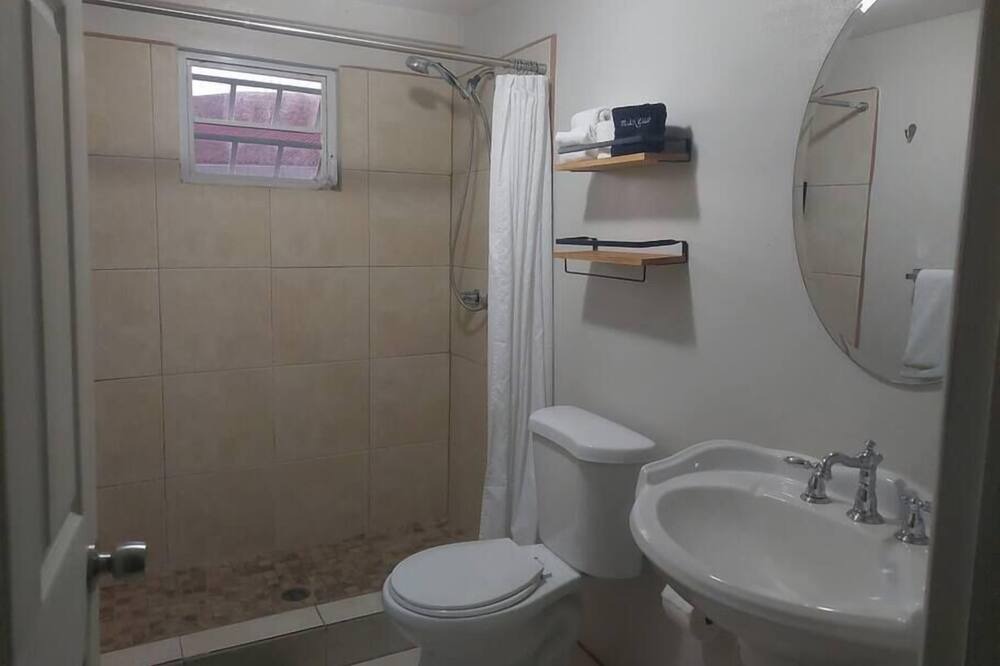 Photo of Bathroom in Estate Solberg