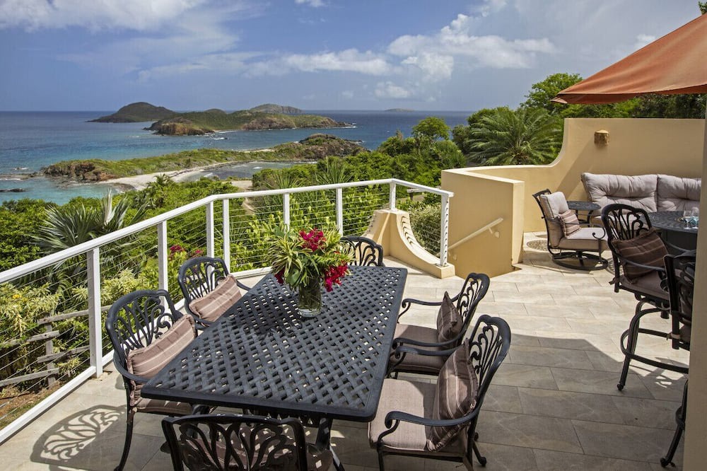 Photo of Others in Estate Little Saint Thomas