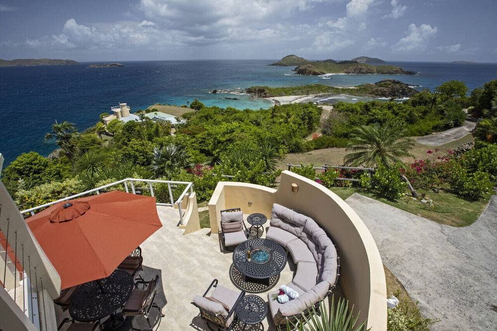 Photo of Others in Estate Little Saint Thomas