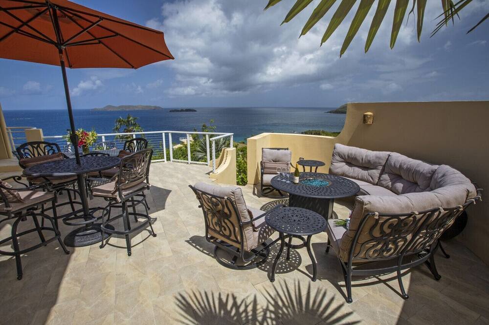Photo of Others in Estate Little Saint Thomas