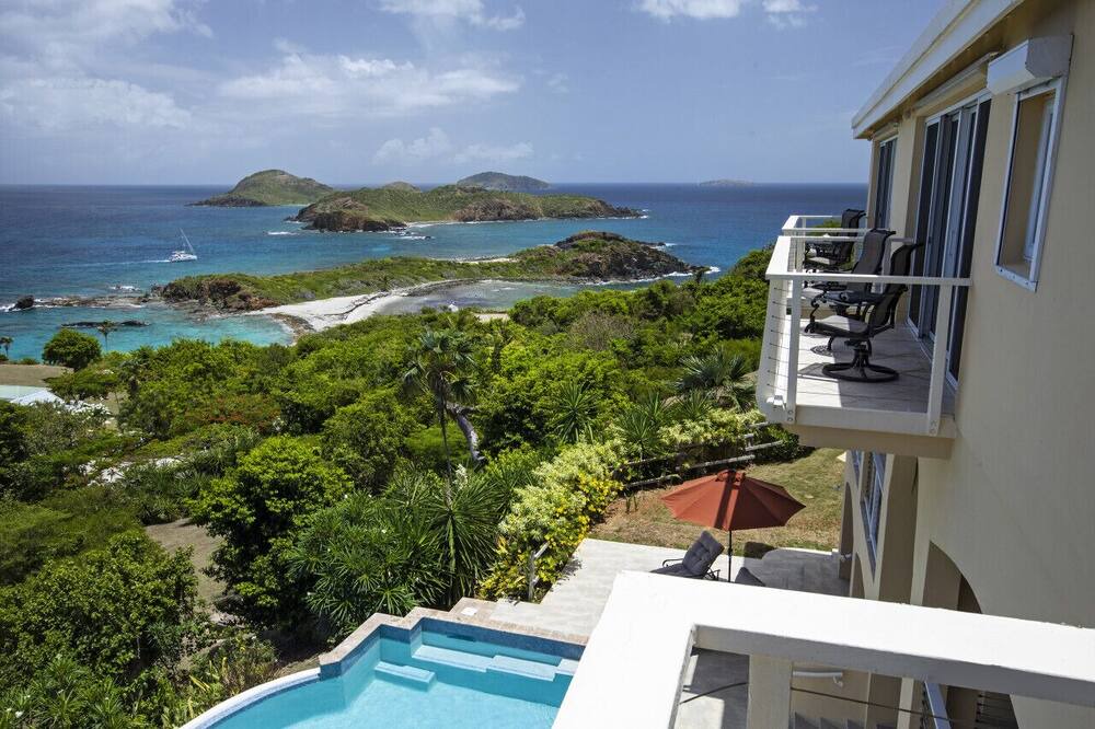 Photo of Others in Estate Little Saint Thomas