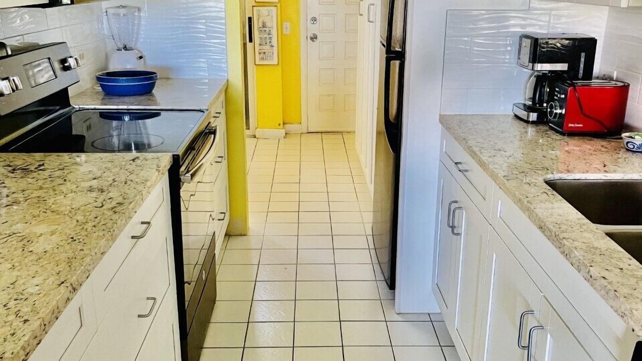 Photo of Kitchen in Estate Salt River