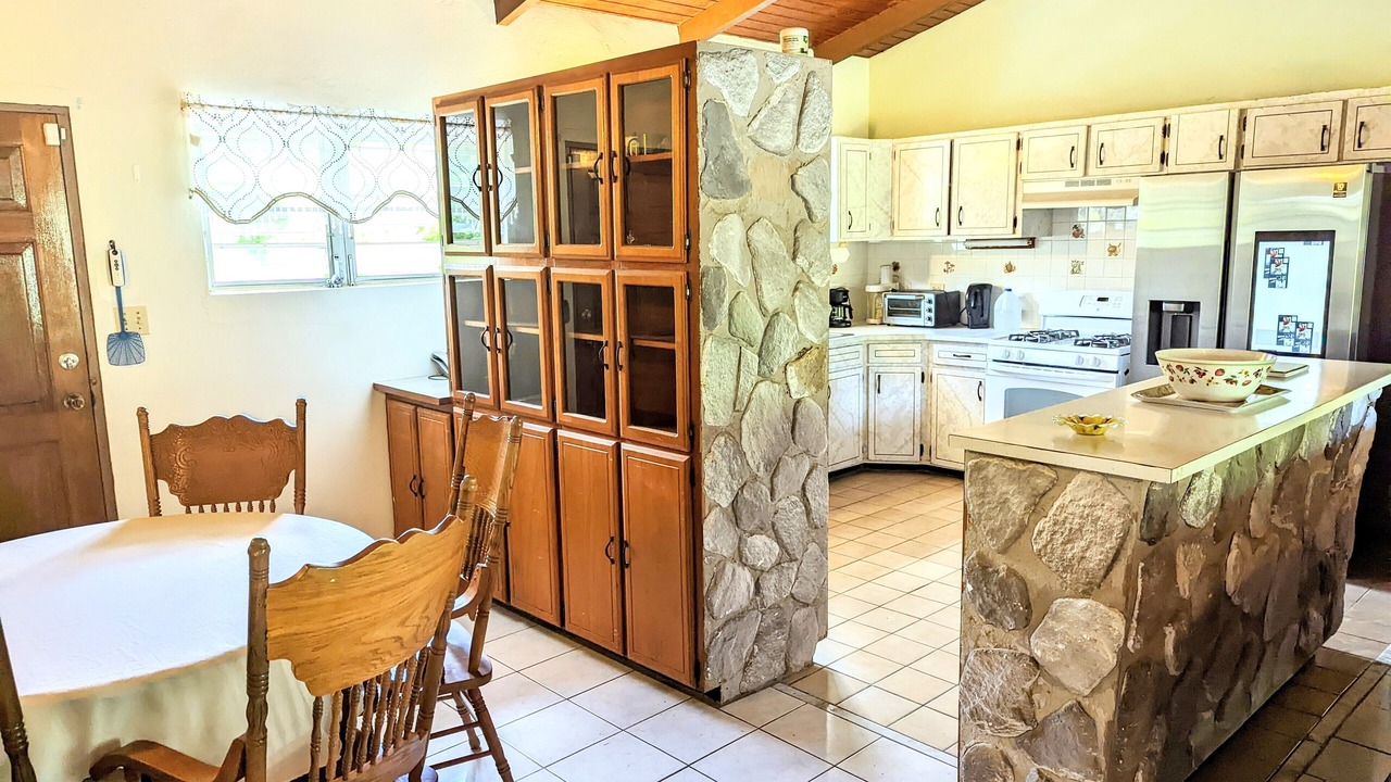 Photo of Kitchen in Estate Marys Fancy