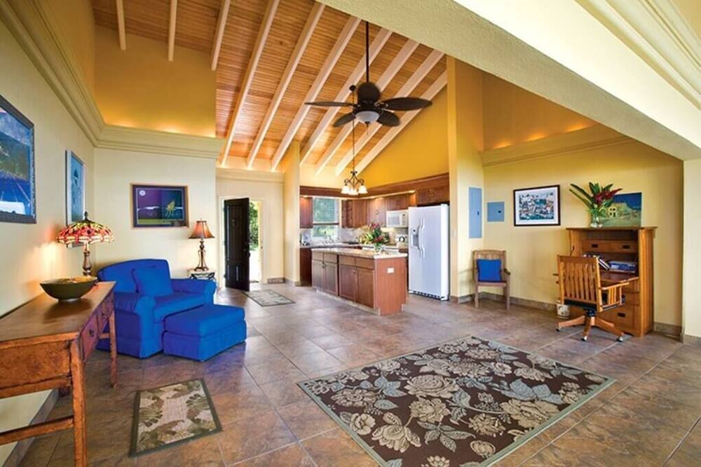Photo of Livingroom in Estate Emmaus