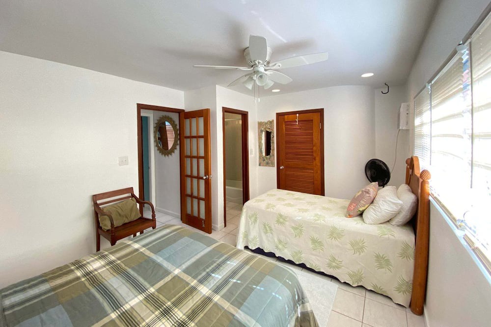 Photo of Bedroom in Cotton Valley