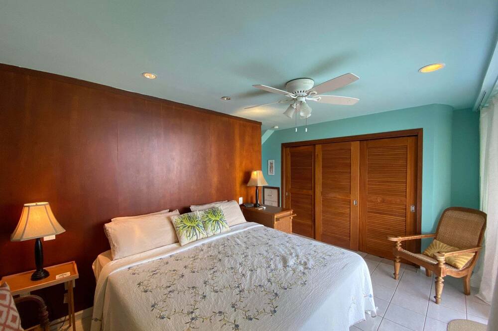 Photo of Bedroom in Cotton Valley