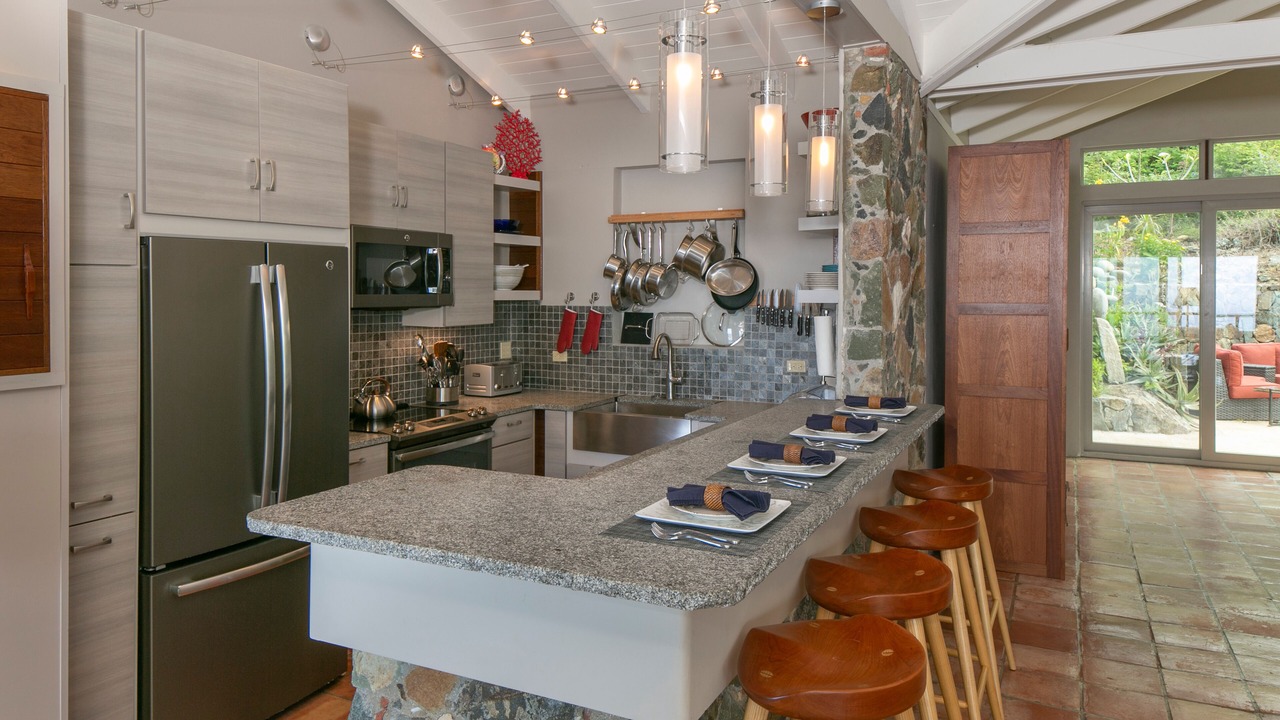 Photo of Kitchen in Point Rendezvous
