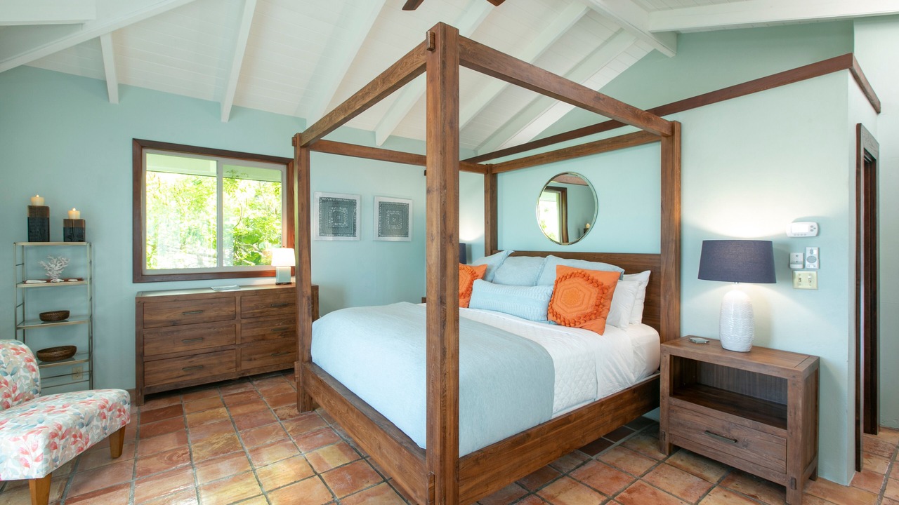 Photo of Bedroom in Point Rendezvous