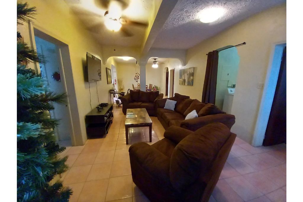 Photo of Livingroom in Estate Fortuna Hill