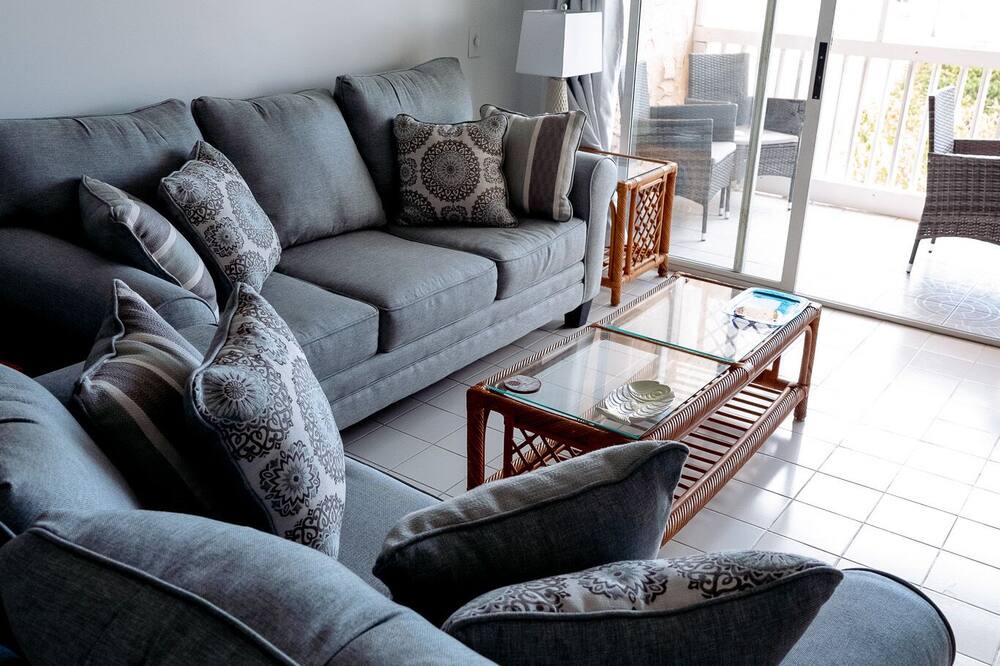 Photo of Livingroom in Cane Bay