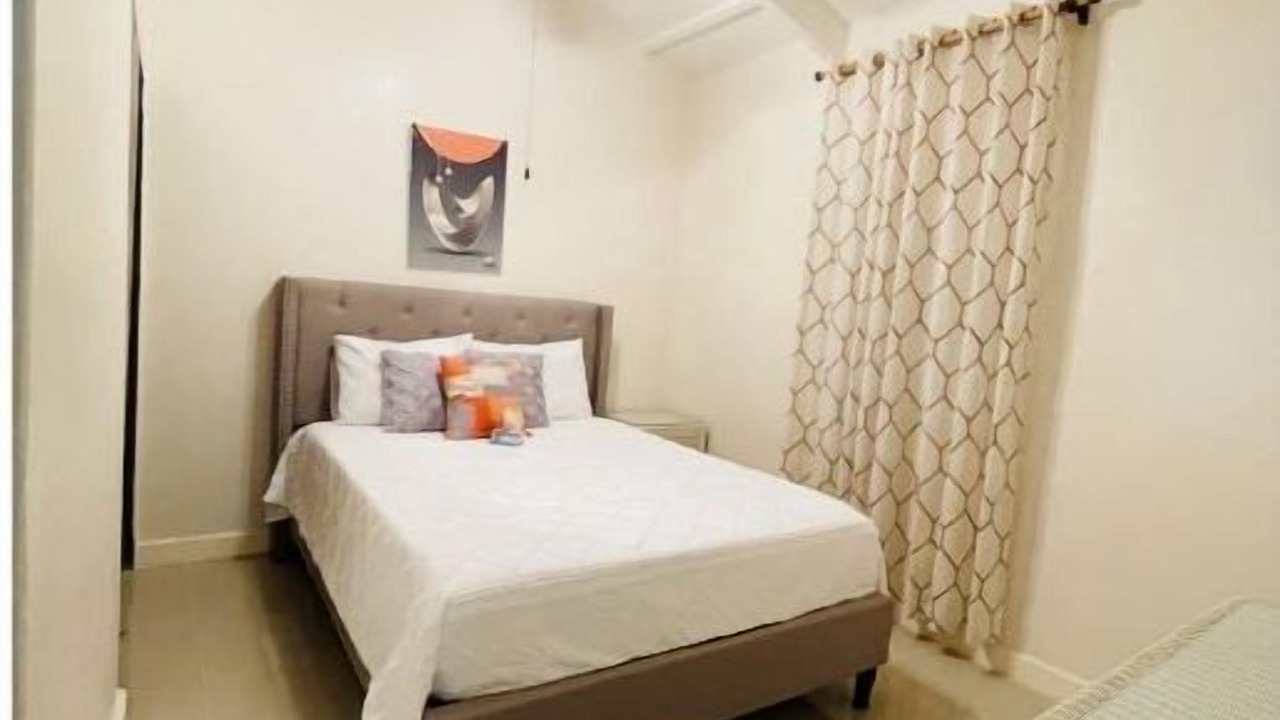 Photo of Bedroom in Estate Mount Pleasant West