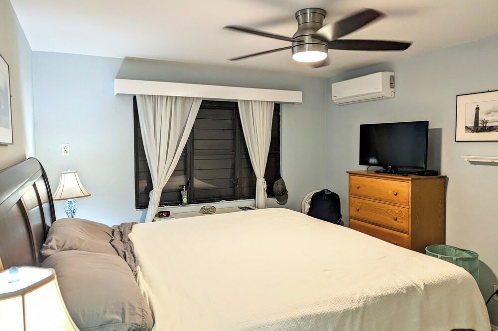 Photo of Bedroom in Estate Mount Welcome