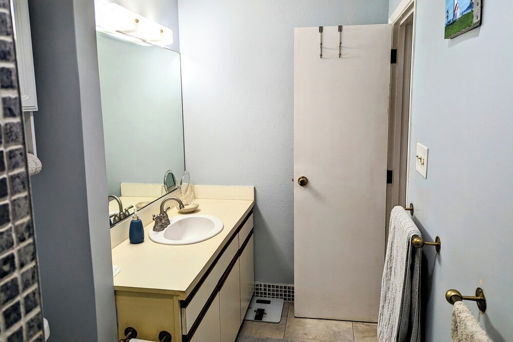 Photo of Bathroom in Estate Mount Welcome