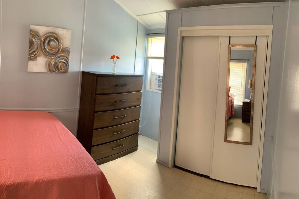 Photo of Bedroom in Estate Ruby