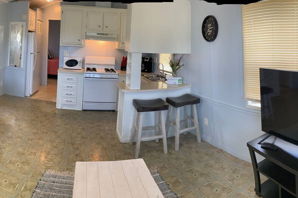 Photo of Livingroom in Estate Ruby