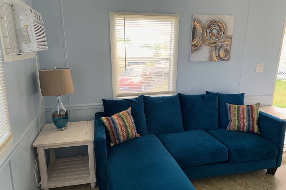 Photo of Livingroom in Estate Ruby