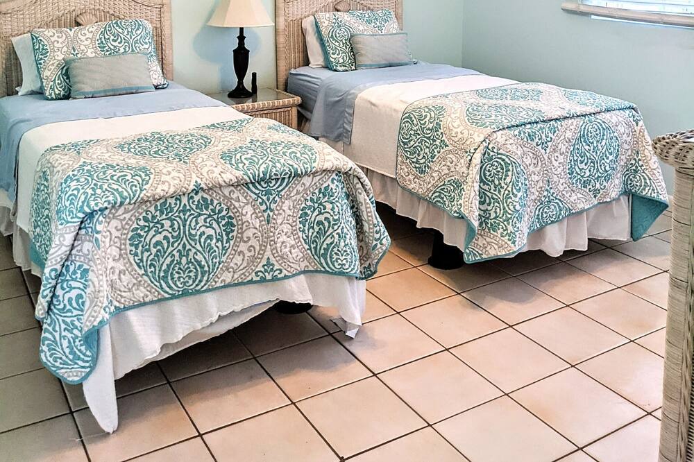 Photo of Bedroom in Cotton Valley