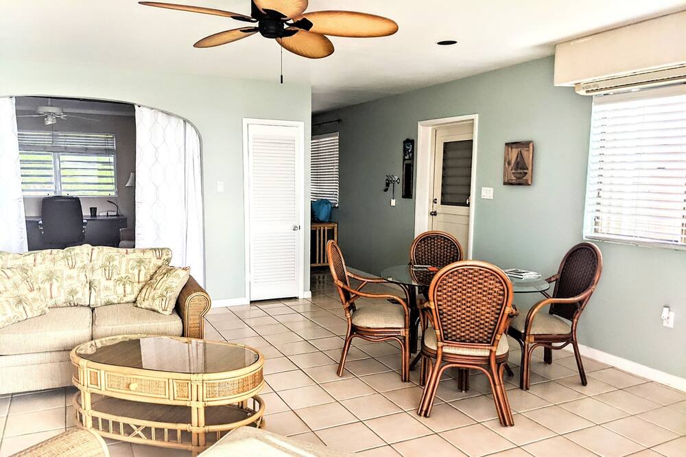 Photo of Bedroom in Cotton Valley