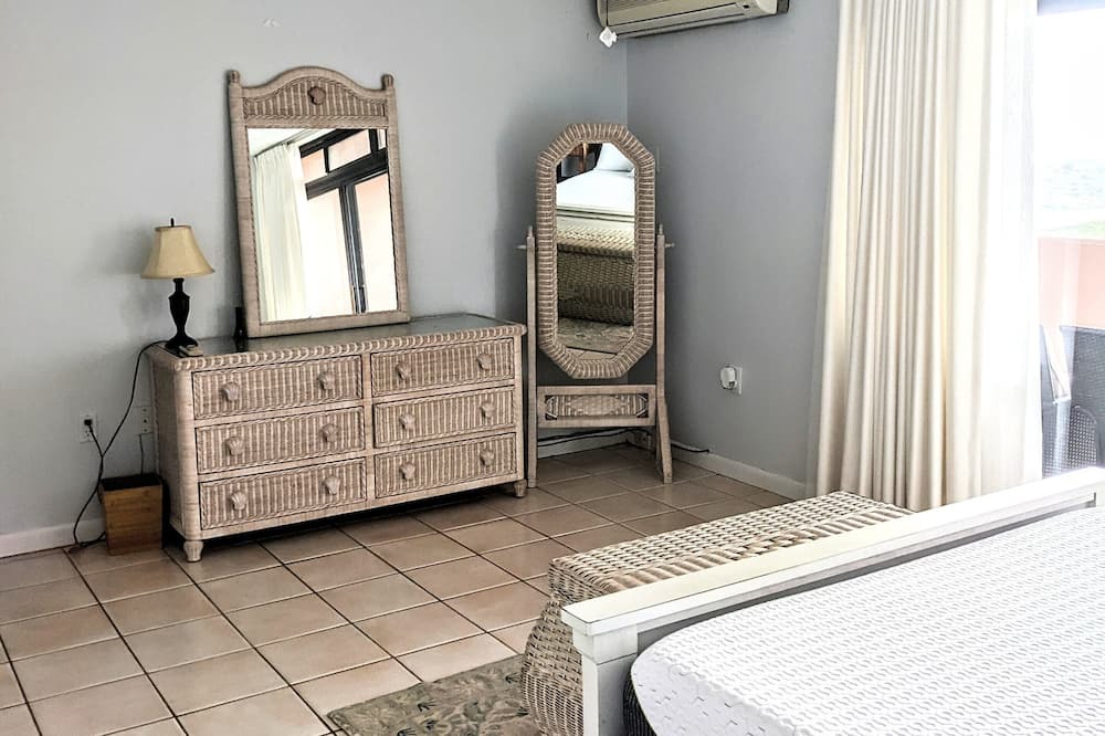Photo of Bedroom in Cotton Valley