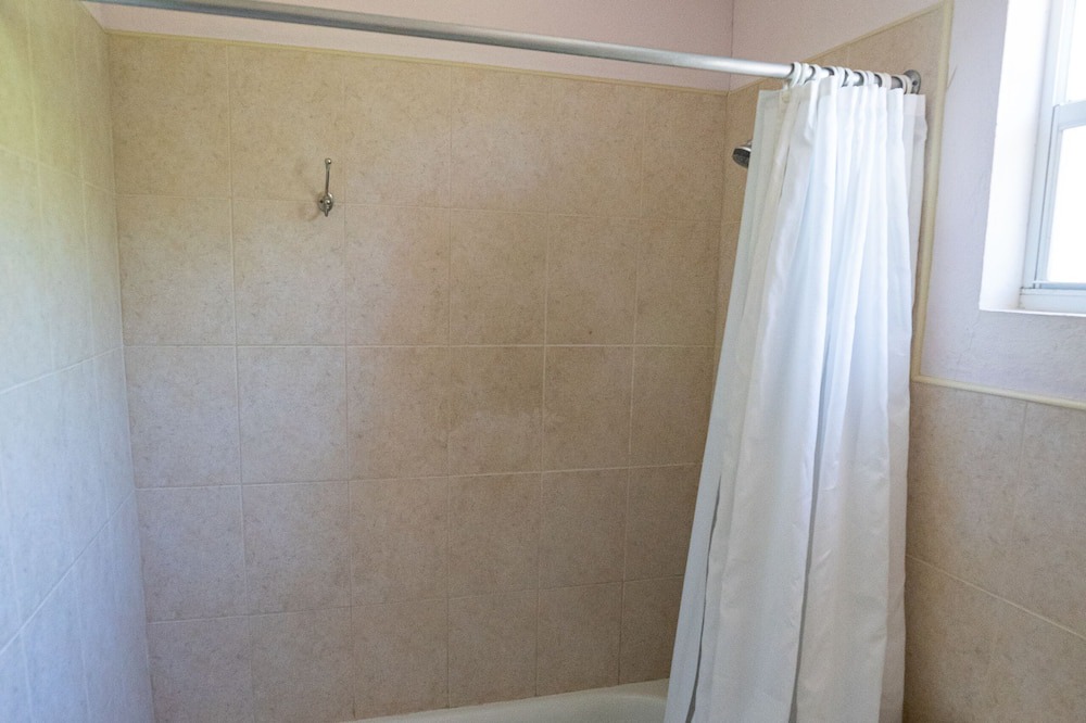 Photo of Bathroom in Estate Salt River