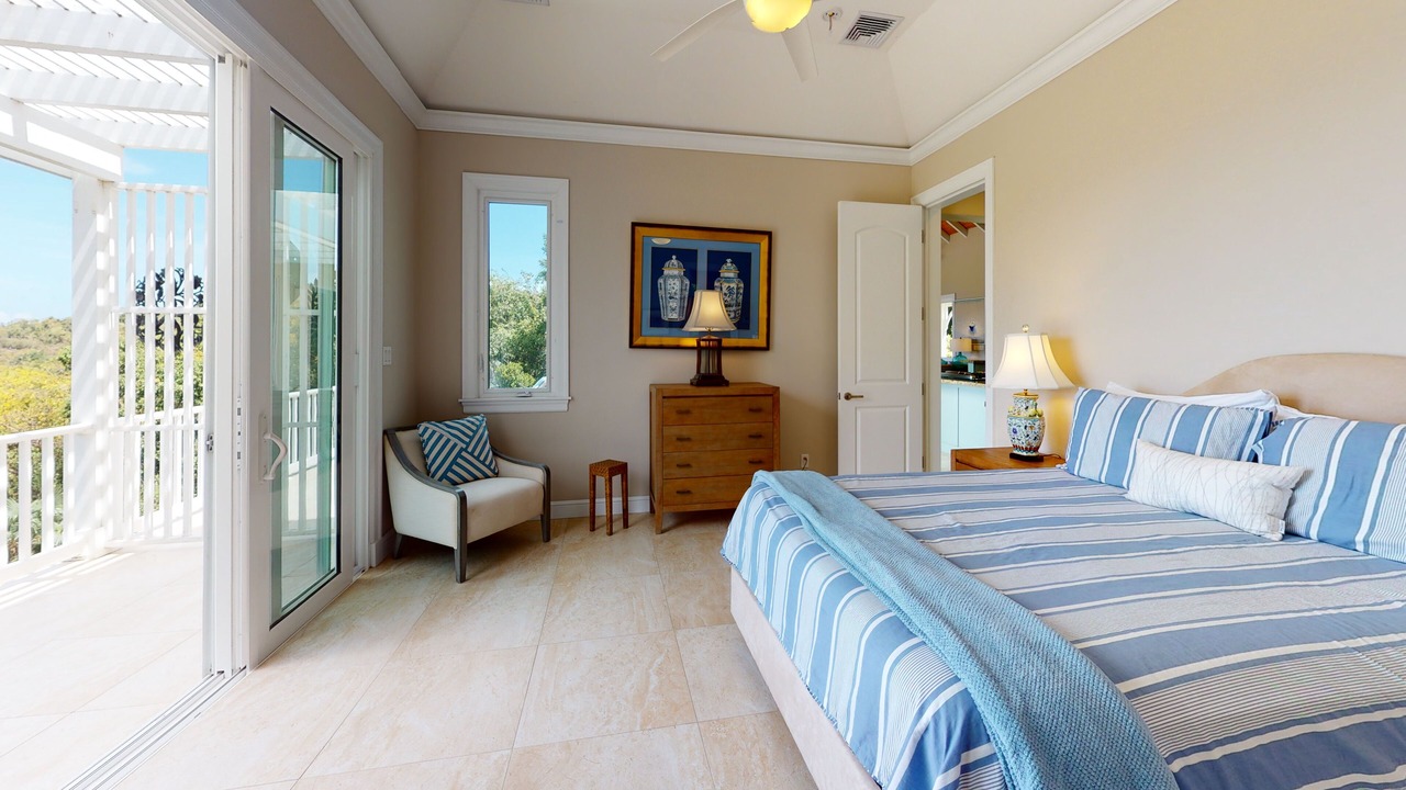 Photo of Others in Estate Little Saint Thomas