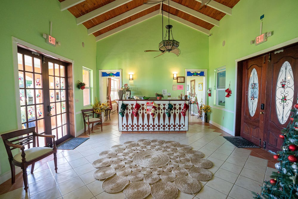 Photo of Livingroom in Estate Salt River