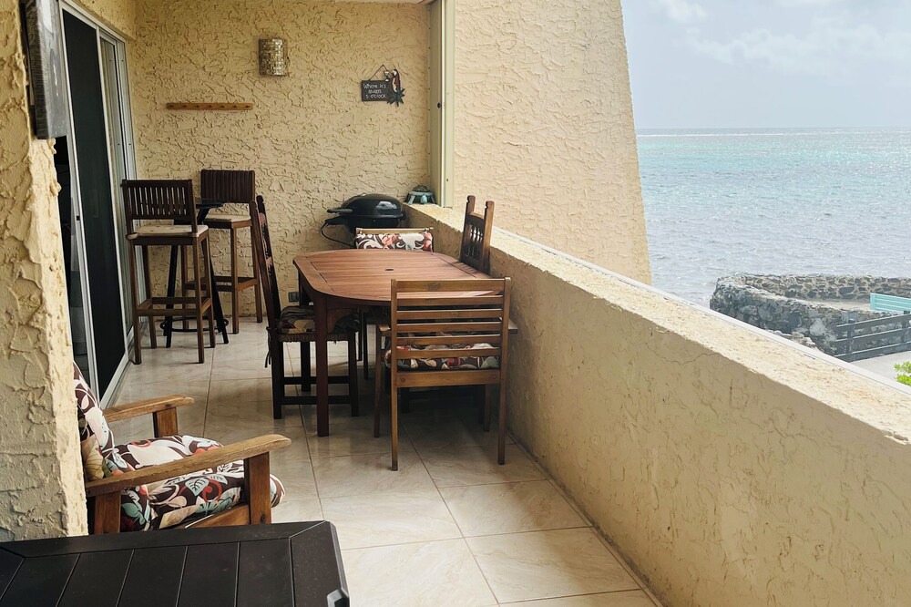 Photo of Patio Balcony in Estate Golden Rock