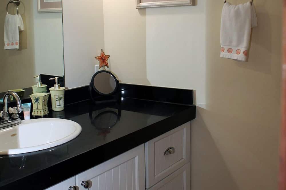 Photo of Bathroom in Estate Pastory