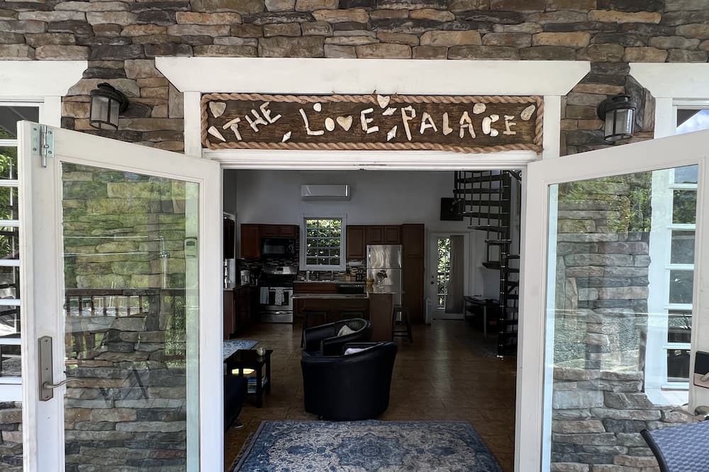 Photo of Outdoor in Estate Pastory