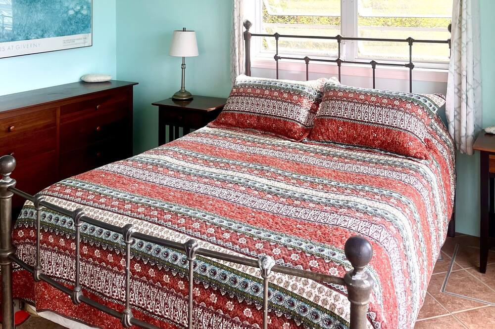 Photo of Bedroom in Maho Bay Quarter