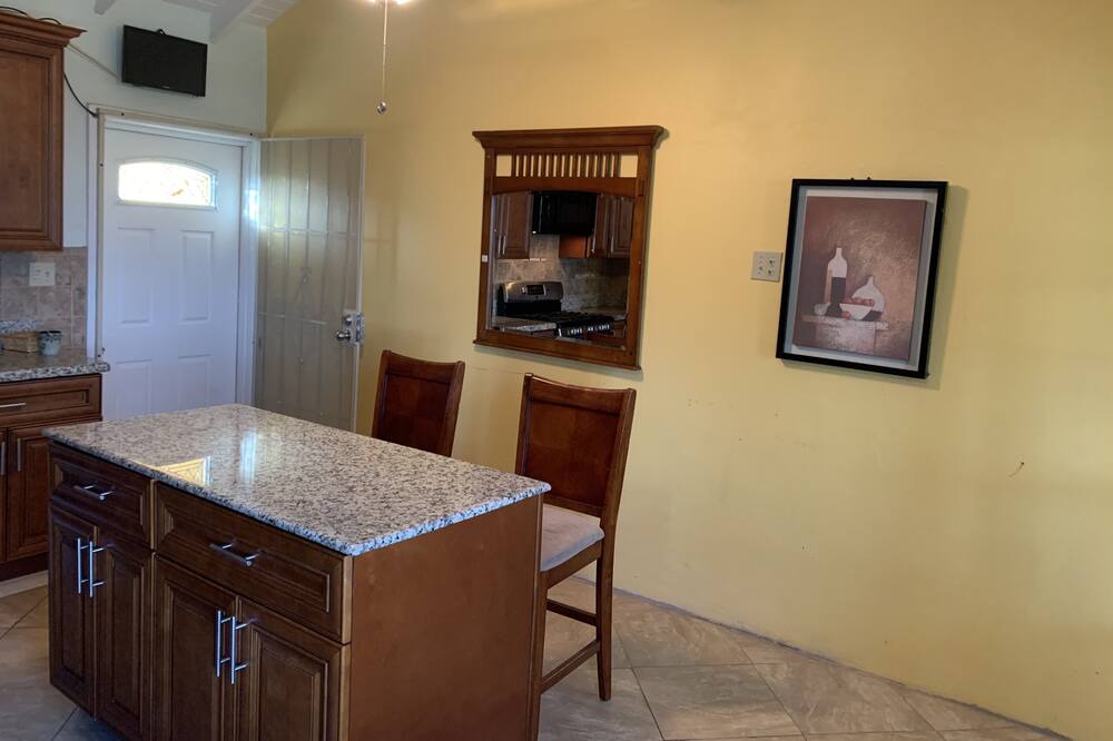 Photo of Kitchen in Estate Catherines Rest