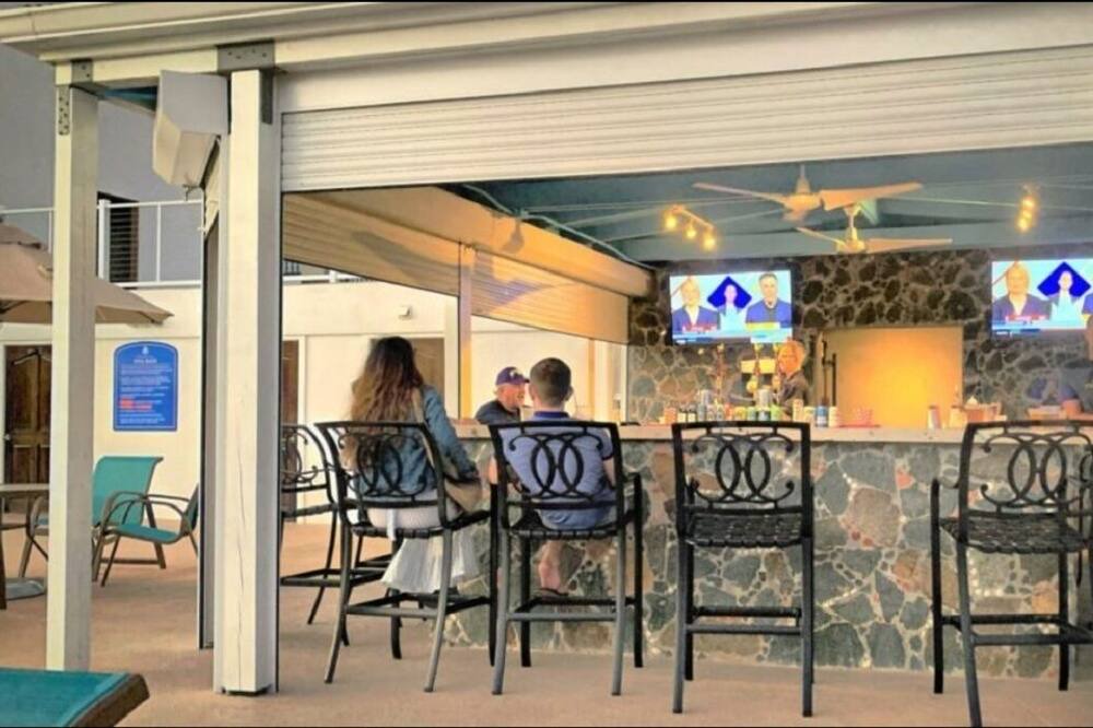 Photo of Kitchen in Estate Kings Quarter