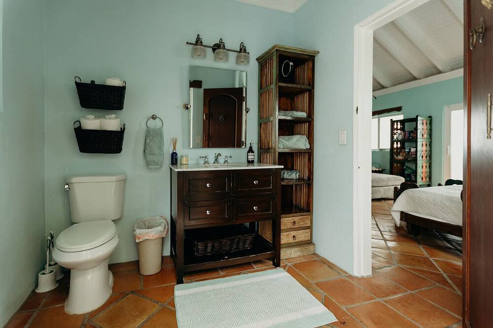 Photo of Bathroom in Cotton Valley
