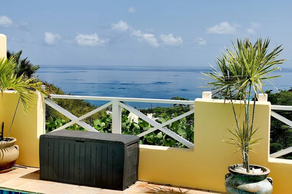 Photo of Patio Balcony in Cotton Valley Shores