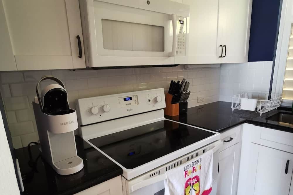 Photo of Kitchen in Cotton Valley Shores