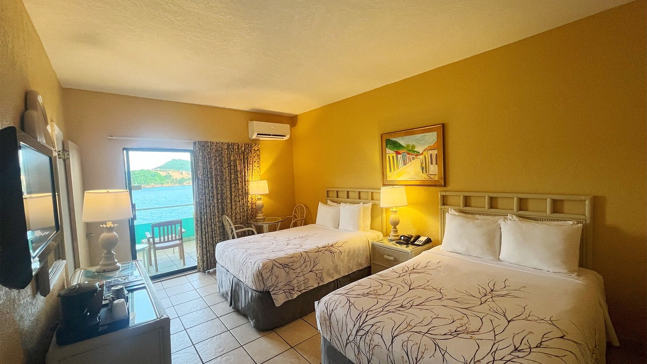 Photo of Bedroom in Charlotte Amalie West