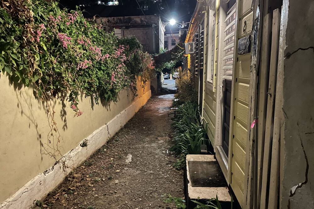 Photo of Others in Estate Queens Quarter