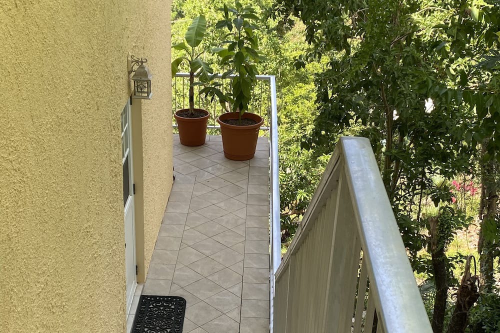 Photo of Patio Balcony in Estate Molendal and Little Reef Bay