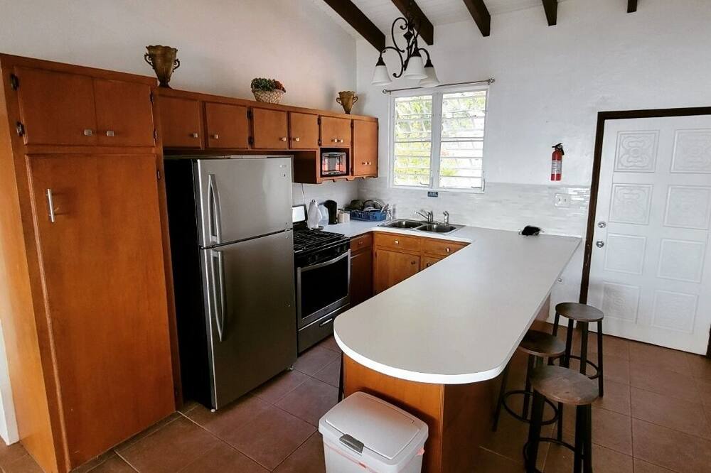 Photo of Kitchen in Estate Lindbergh Bay