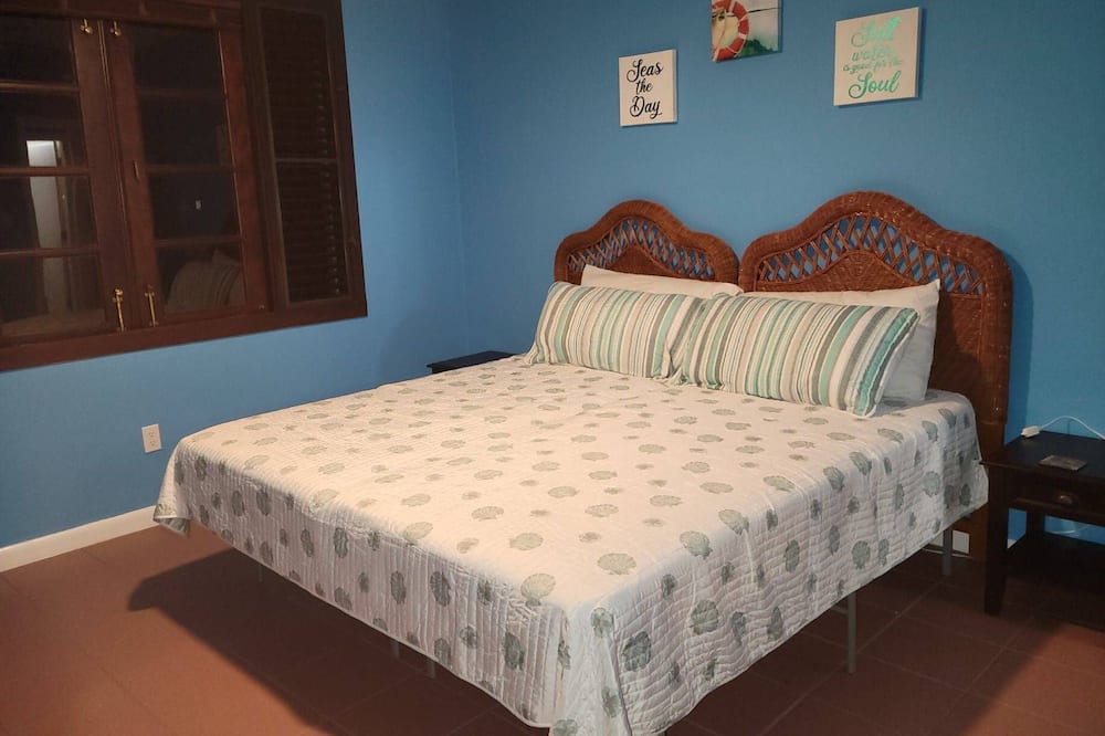 Photo of Bedroom in Estate Fountain